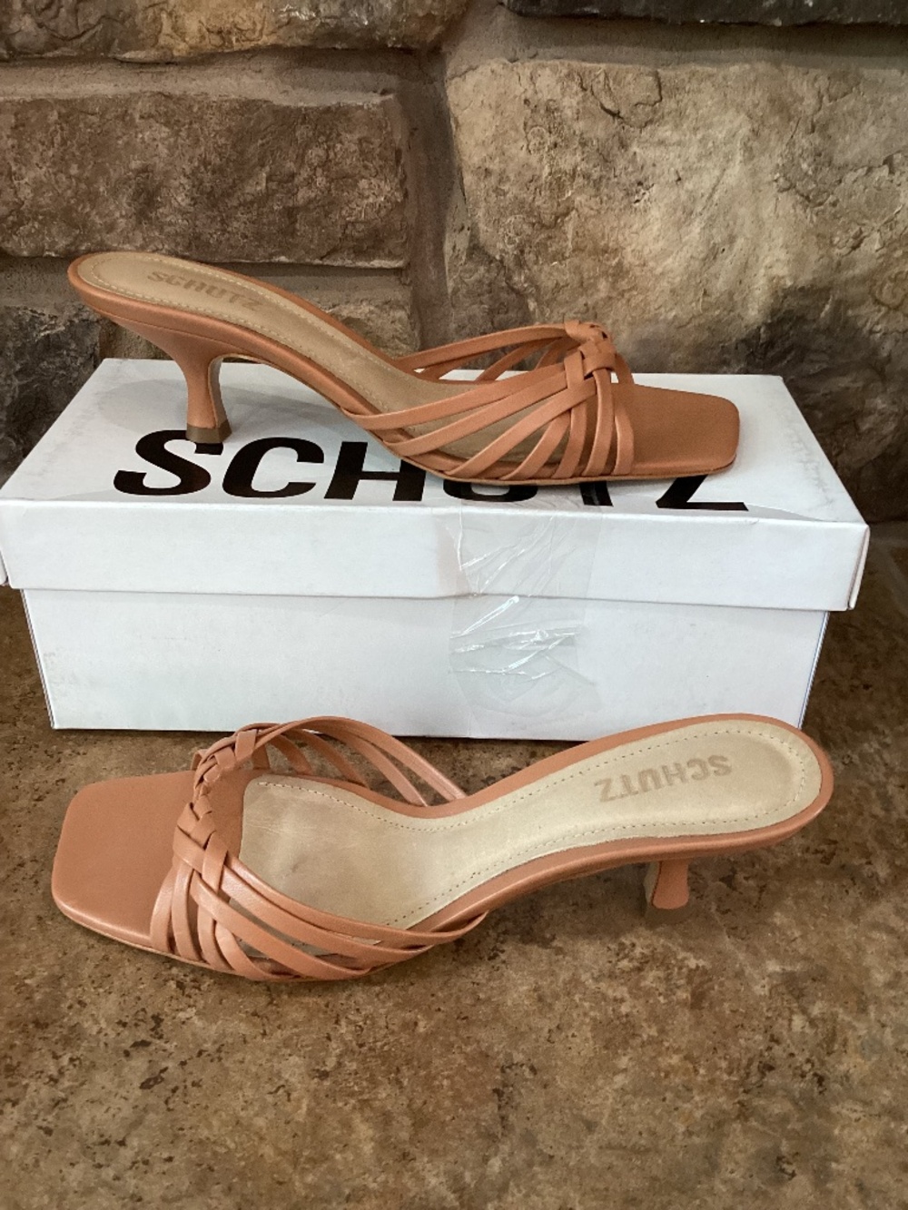 Schutz Tara Mule Mid Womens 8.5 Earth Clay Sandal 2” Kitten Heel Leather New